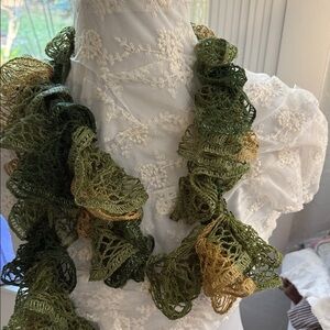 Artisan Crafted Ruffle Ladder Yarn Scarf Green Gold Ombre Textured Ruffle Yarn